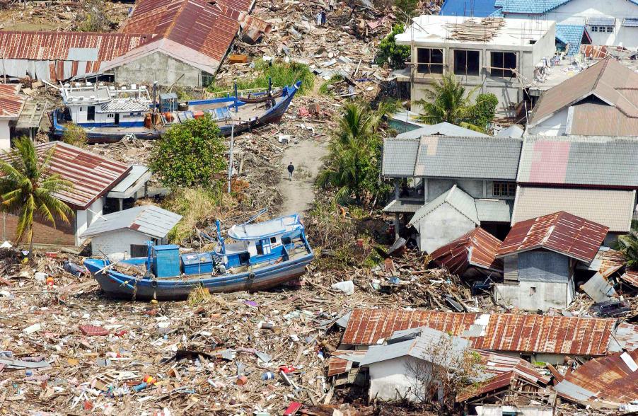 Figure 1: The destruction of the Indonesian coast by the tsunami in 2004. Source: UN Photo (04.04.2016).